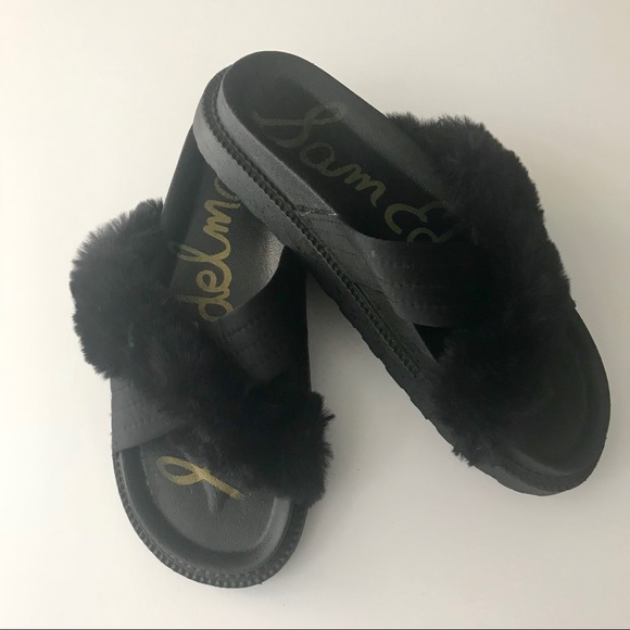 Sam Edelman Shoes - ‼️Sam Edelman Fuzzy Black Slides Size 9 CUTE‼️